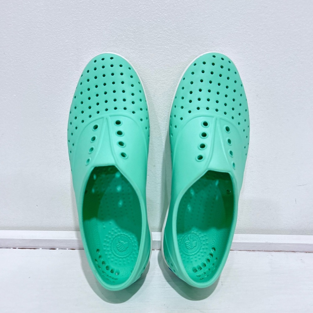 Native Women’s Jericho Mint Green Slip-On Shoes Size 6 - Picture 5 of 11